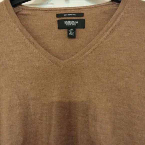 Men XL merino wool V neck sweater Nordstrom